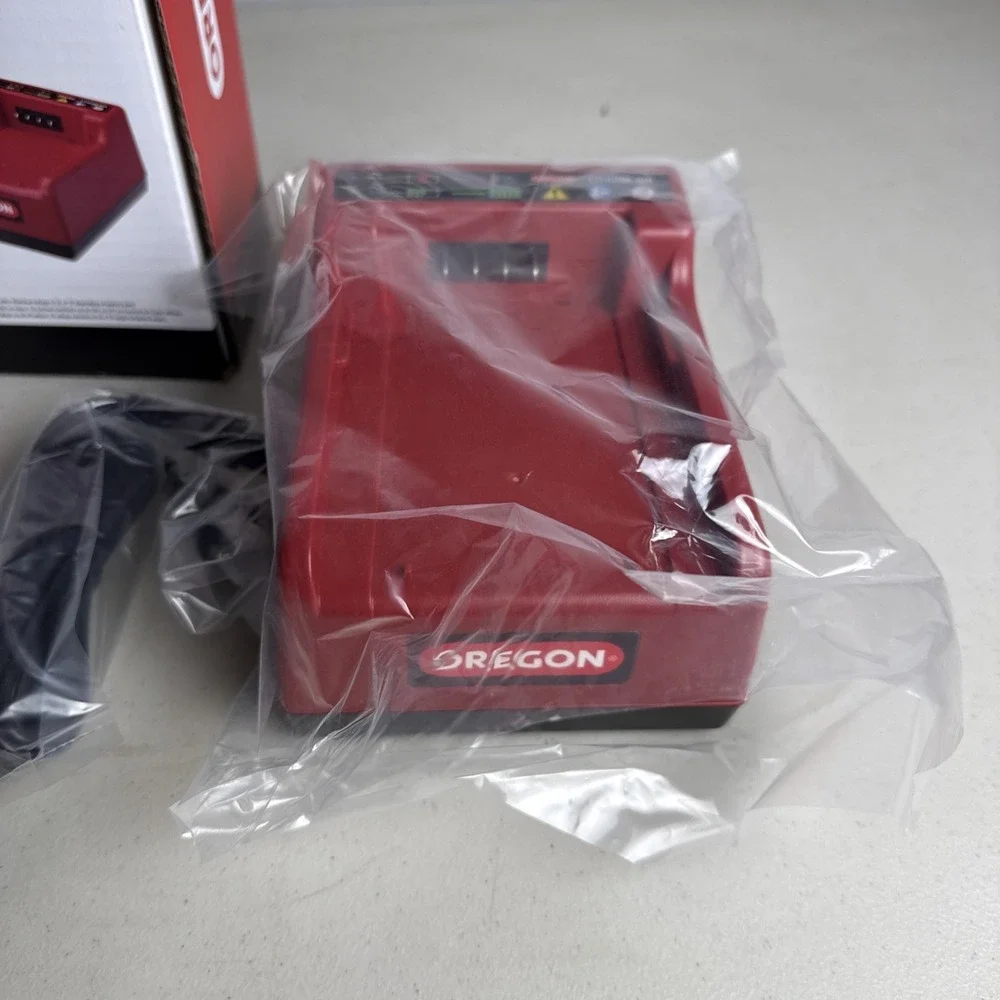 Genuine Oregon C750 Battery Charger, OEM Oregon, Free Shipping